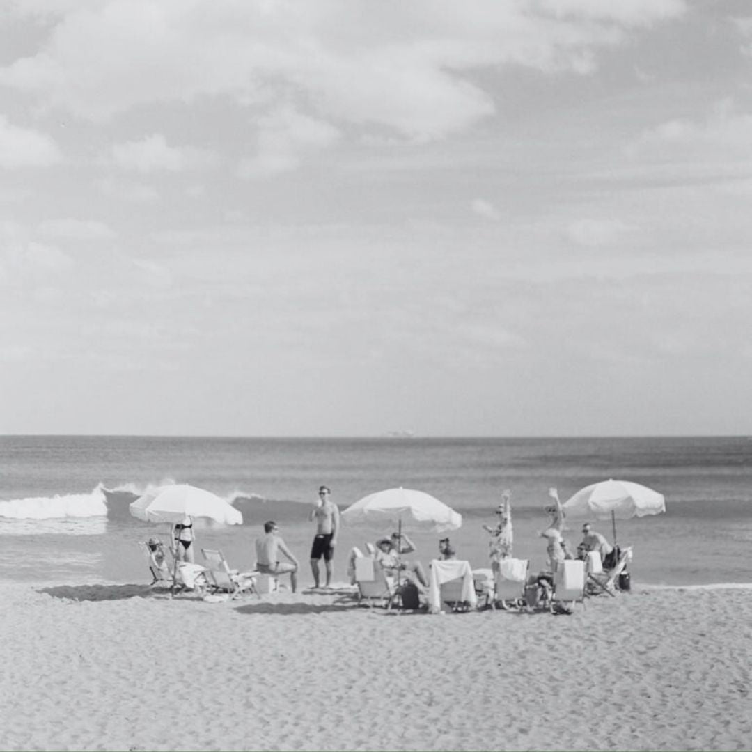 Leave Only Footprints: Enjoy the Beach Without Leaving a Trace | Sol Squeeze