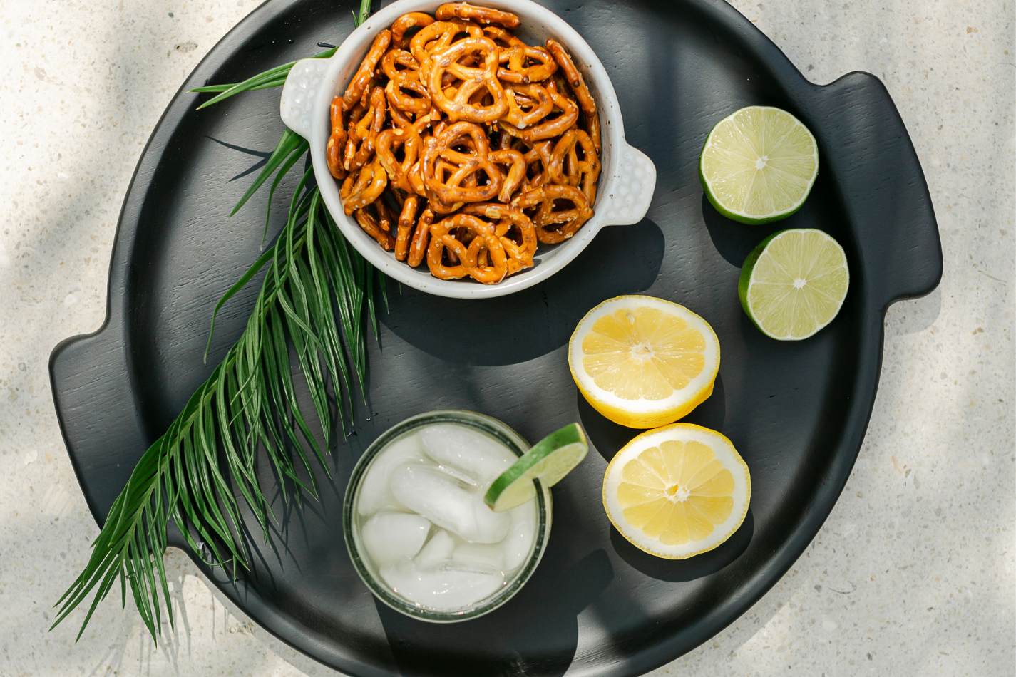 What Snacks to Serve with Margaritas: Food Pairings for Every Flavor